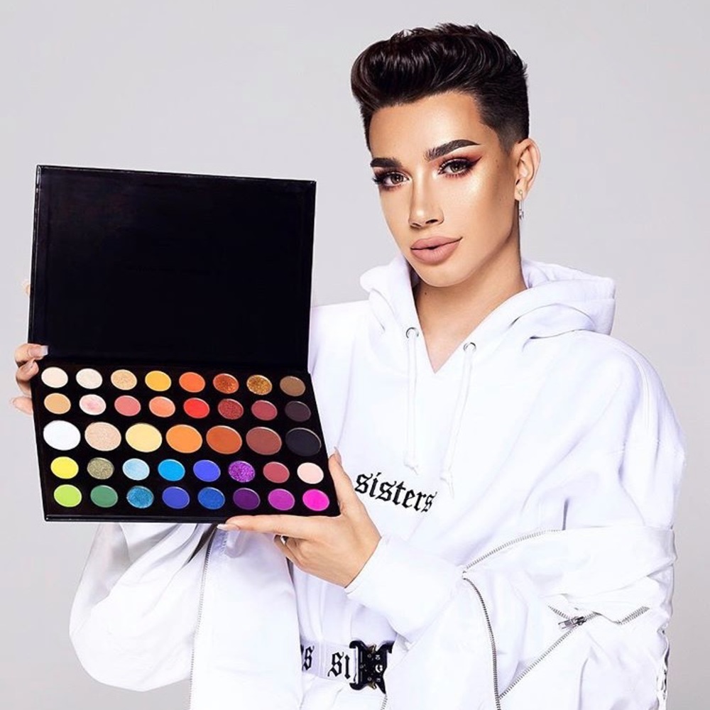 James charles x morphe !